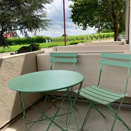 Amelie No 3 & 酒店 *