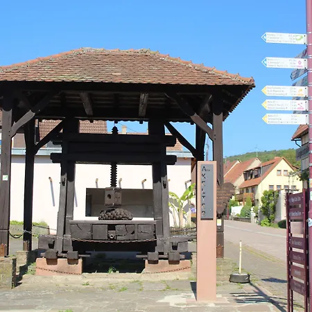 Amelie No 3 & ホテル シュヴァイゲン・レヒテンバッハ