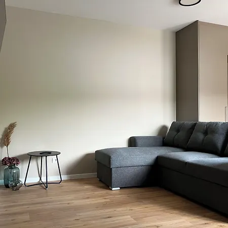 Amelie No 3 & * 施伟根-莱齐腾巴赫