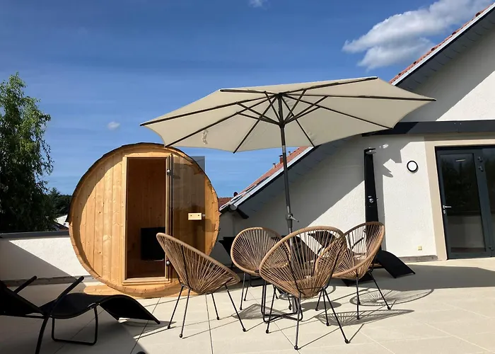 Hotel Amelie No 3 & *